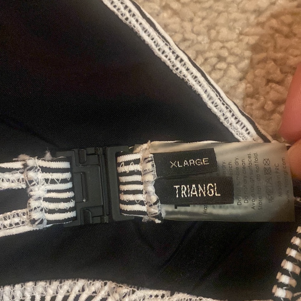 Triangle bikini - Picture 4 of 4